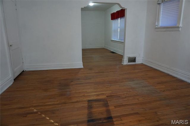 3865 Alberta Street, St Louis, MO 63116