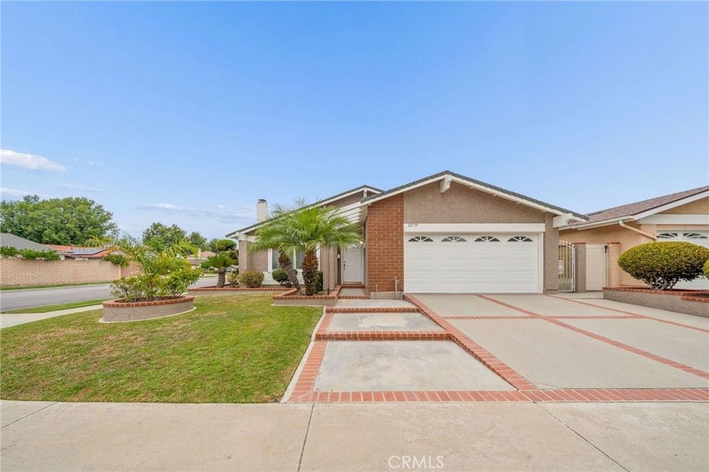 13719 Beach, Cerritos, CA 90703 — photo 2