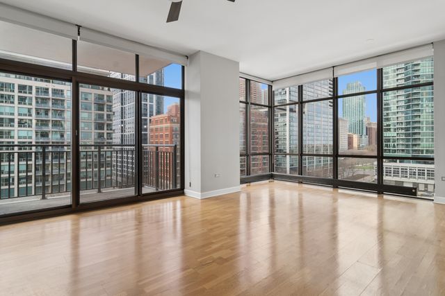 1322 S Prairie Avenue 913, Chicago, IL 60605