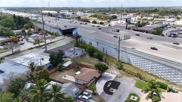 654 NW 45th St, Oakland Park, FL 33309