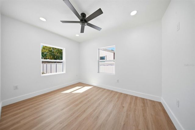 3726 53 AVENUE N, St Petersburg, FL 33714