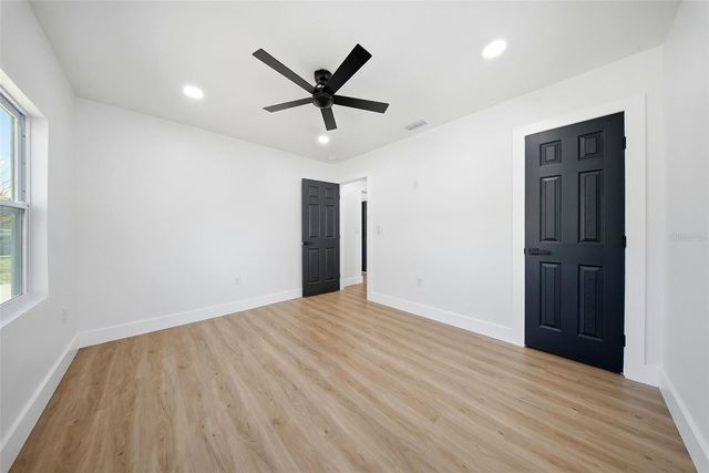 3726 53 AVENUE N, St Petersburg, FL 33714