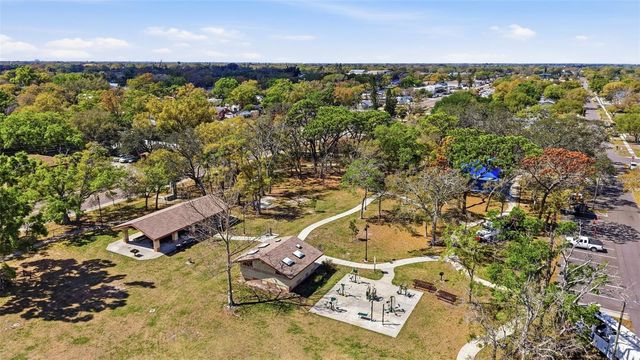 3726 53 AVENUE N, St Petersburg, FL 33714