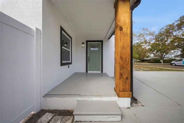 3726 53 AVENUE N, St Petersburg, FL 33714