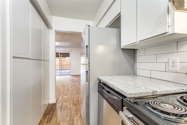 826 Wildwood Lane, Grapevine, TX 76051