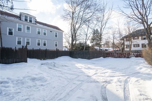 2129 JAMES Street, Syracuse, NY 13206