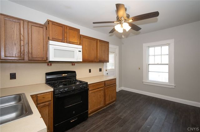 2129 JAMES Street, Syracuse, NY 13206