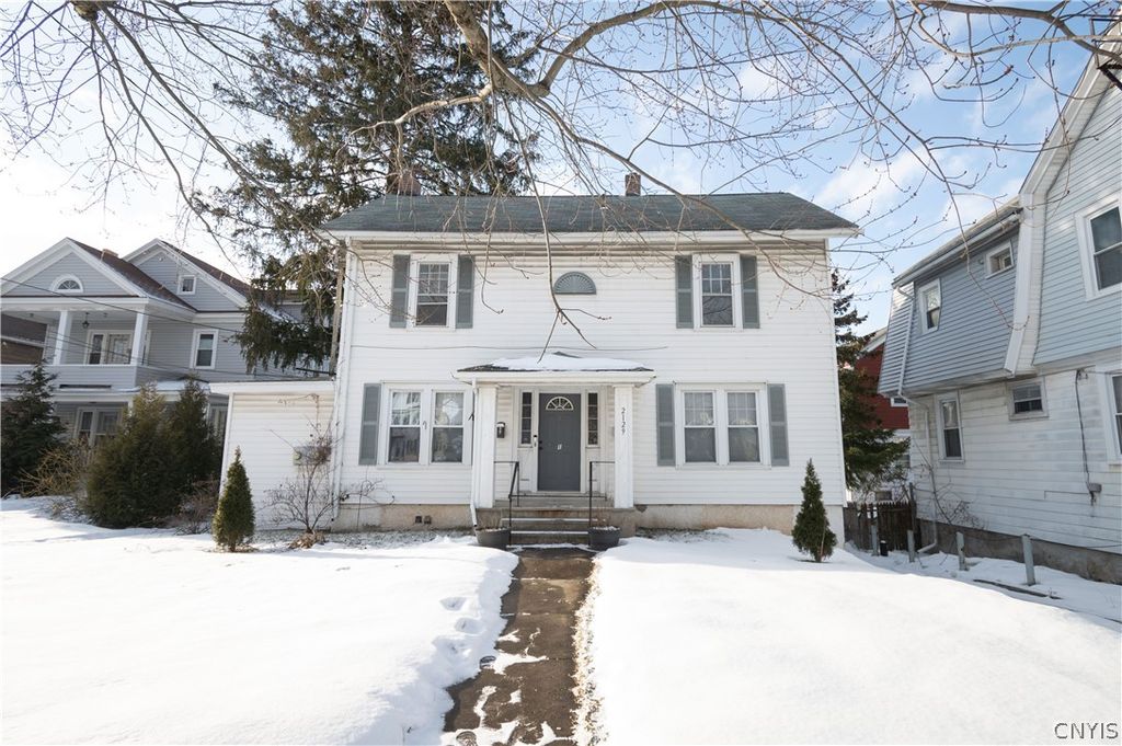 2129 JAMES Street, Syracuse, NY 13206