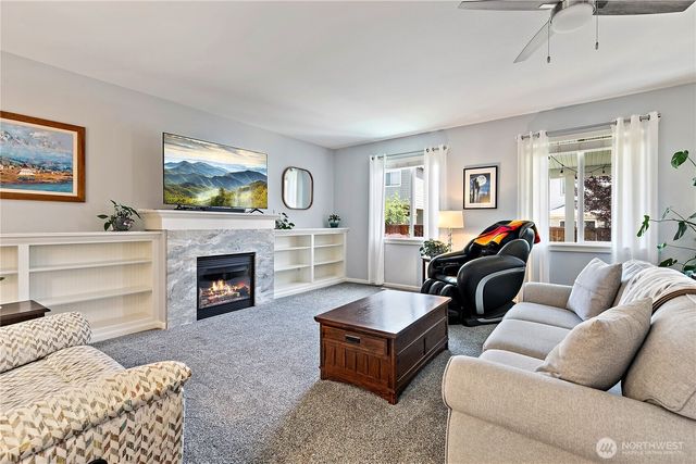 8521 15th Avenue SE, Olympia, WA 98513