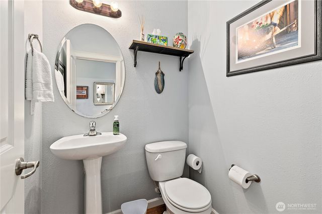 8521 15th Avenue SE, Olympia, WA 98513