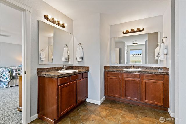8521 15th Avenue SE, Olympia, WA 98513