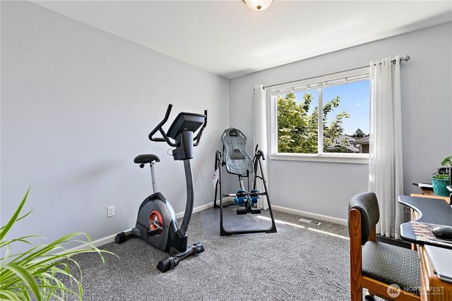 8521 15th Avenue SE, Olympia, WA 98513