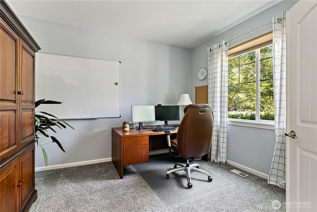 8521 15th Avenue SE, Olympia, WA 98513