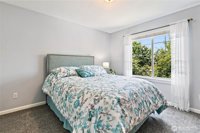 8521 15th Avenue SE, Olympia, WA 98513
