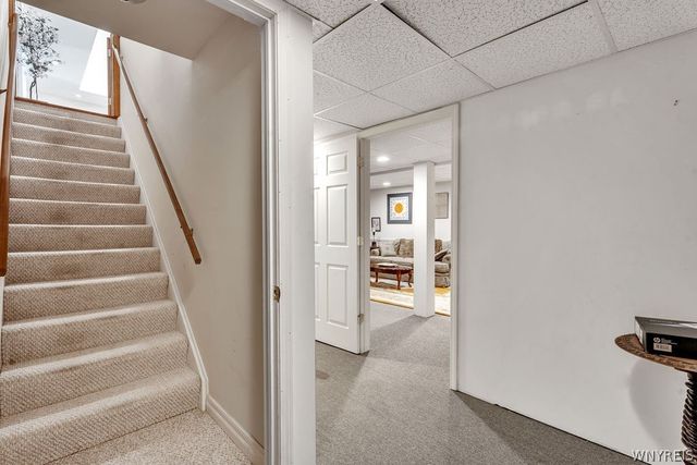27 Brookshire Ct, Amherst, NY 14051