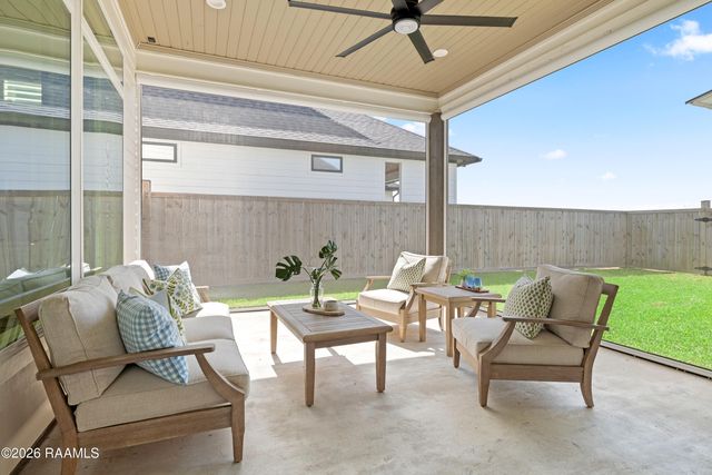 203 Buenos Aires Avenue, Youngsville, LA 70592