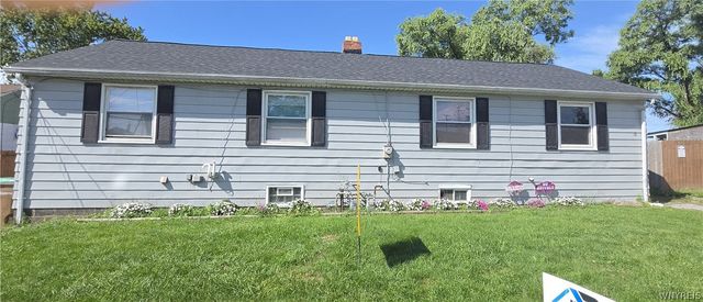 18 Sandstone Drive 16, Cheektowaga, NY 14225