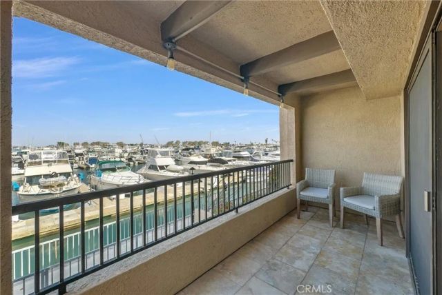16341 Grenoble, Huntington Beach, CA 92649