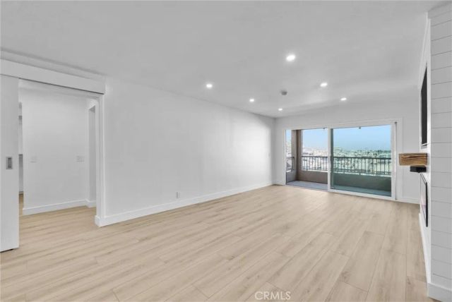 16341 Grenoble, Huntington Beach, CA 92649