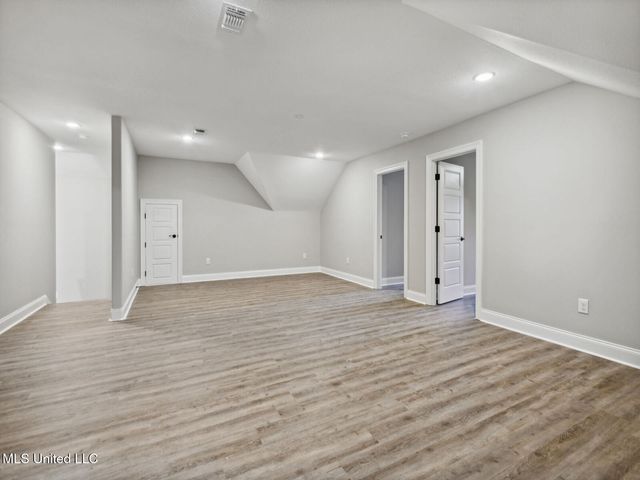 13569 Garl Garland Road, Ocean Springs, MS 39564