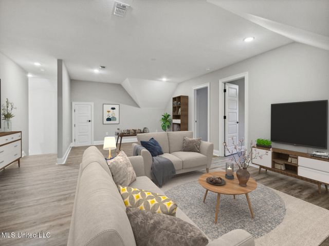 13569 Garl Garland Road, Ocean Springs, MS 39564