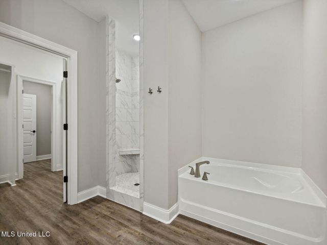 13569 Garl Garland Road, Ocean Springs, MS 39564