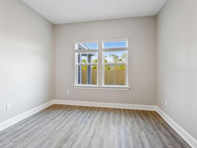 13569 Garl Garland Road, Ocean Springs, MS 39564