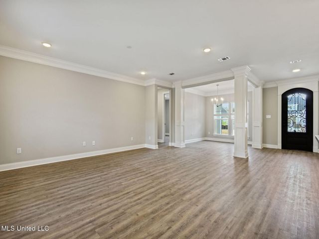 13569 Garl Garland Road, Ocean Springs, MS 39564