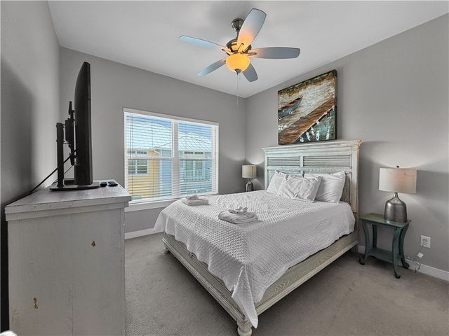 14890 Granada Dr 306, Corpus Christi, TX 78418