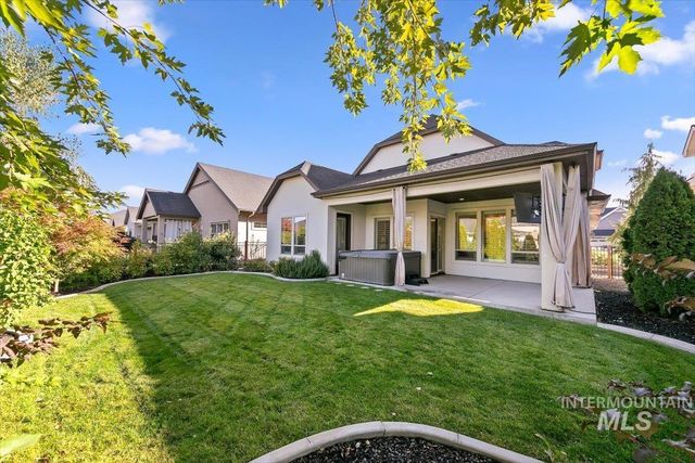 1367 N Willowick Ave, Eagle, ID 83616