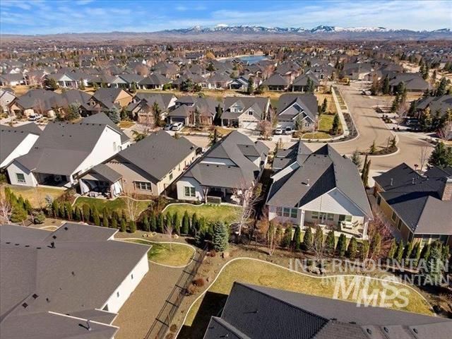 1367 N Willowick Ave, Eagle, ID 83616