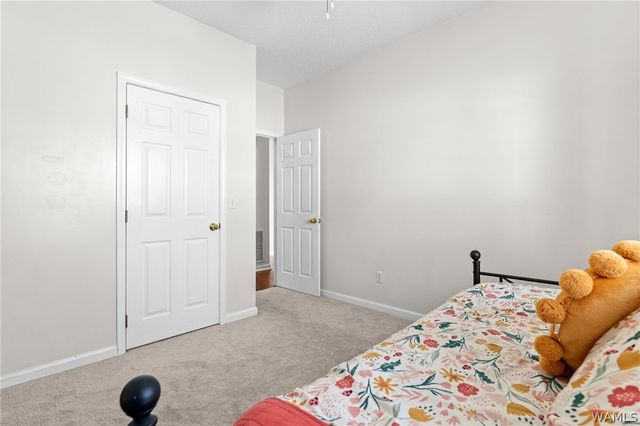 2635 Shady Bank, Northport, AL 35473