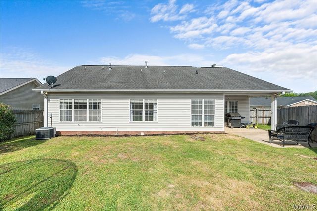 2635 Shady Bank, Northport, AL 35473