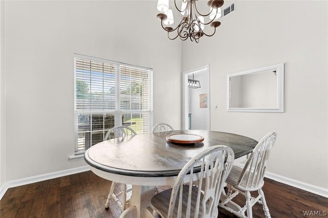 2635 Shady Bank, Northport, AL 35473