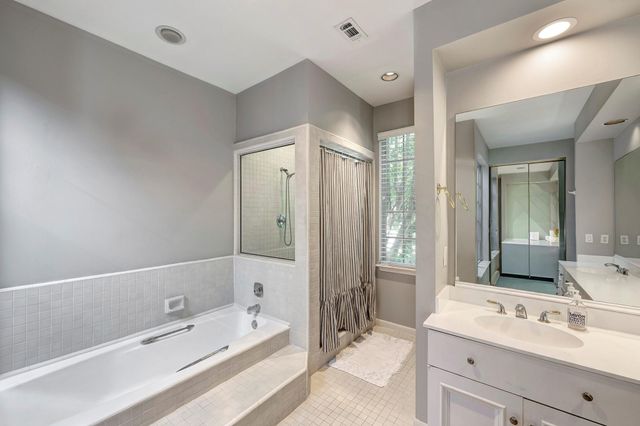 4904 Yoakum Boulevard, Houston, TX 77006