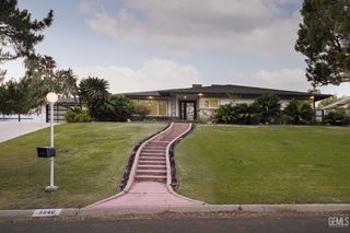 3946 Claremont Drive, Bakersfield, CA 93306