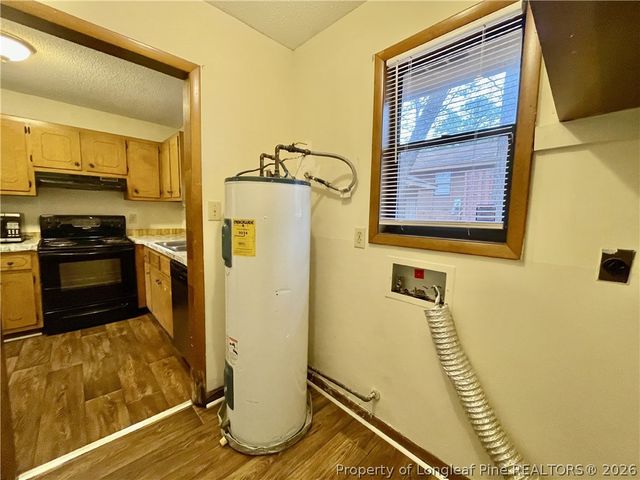 754 Hedgelawn Way, Fayetteville, NC 28311