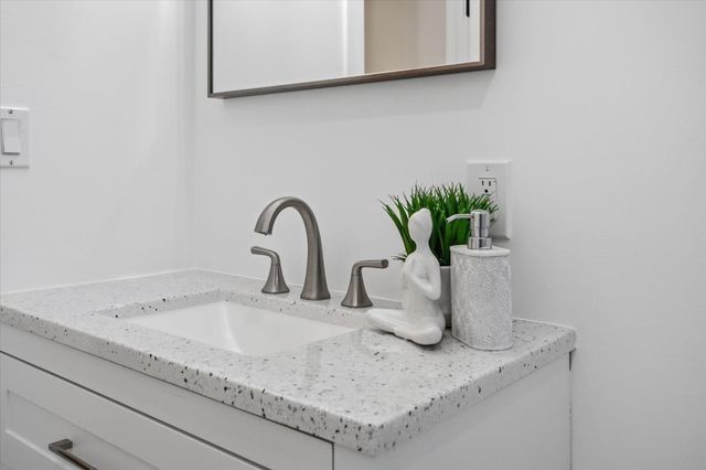 1611 Glenfield, San Jose, CA 95125