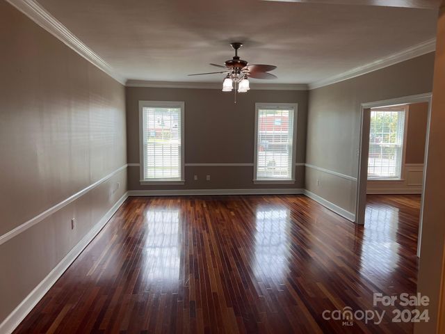 300 N Fulton Street 11, Salisbury, NC 28144