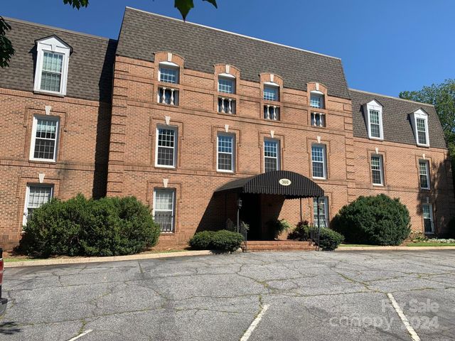 300 N Fulton Street 11, Salisbury, NC 28144