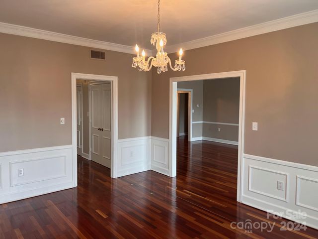 300 N Fulton Street 11, Salisbury, NC 28144