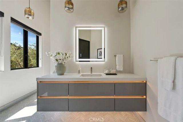 3121 Old Topanga Canyon Road, Calabasas, CA 90290