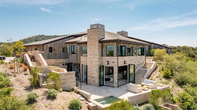 3121 Old Topanga Canyon Road, Calabasas, CA 90290