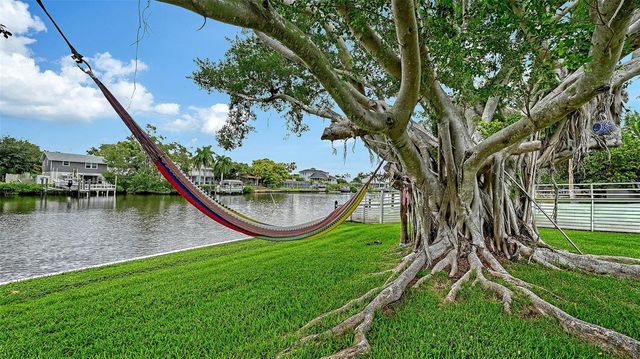 2103 LUSITANIA DRIVE, Sarasota, FL 34231