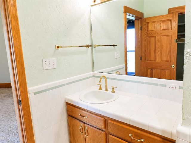 46069 County Street 2630 Street, Apache, OK 73006