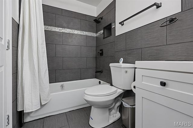 2262 S Jefferson Avenue, St Louis, MO 63104