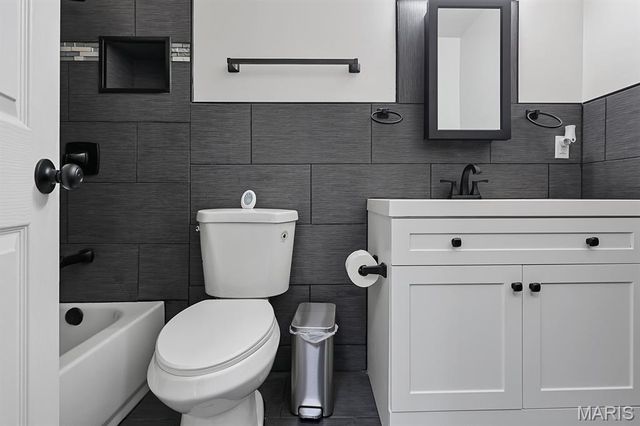 2262 S Jefferson Avenue, St Louis, MO 63104