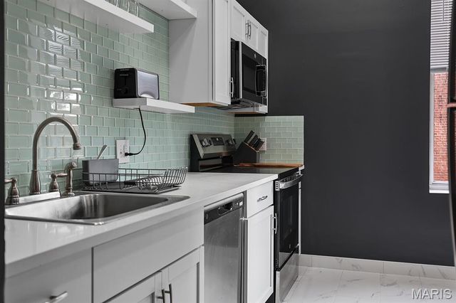 2262 S Jefferson Avenue, St Louis, MO 63104