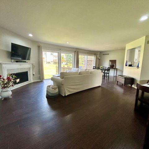4200 Colorado Lane 114, West Bloomfield, MI 48322