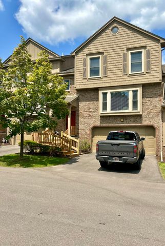 4200 Colorado Lane 114, West Bloomfield, MI 48322